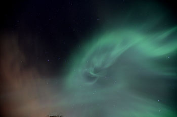alaska aurora borealis photograph, alaska northern lights photo workshop