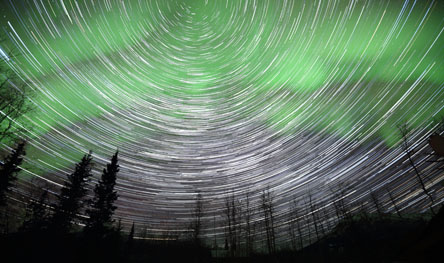 aurora borealis star trails photo